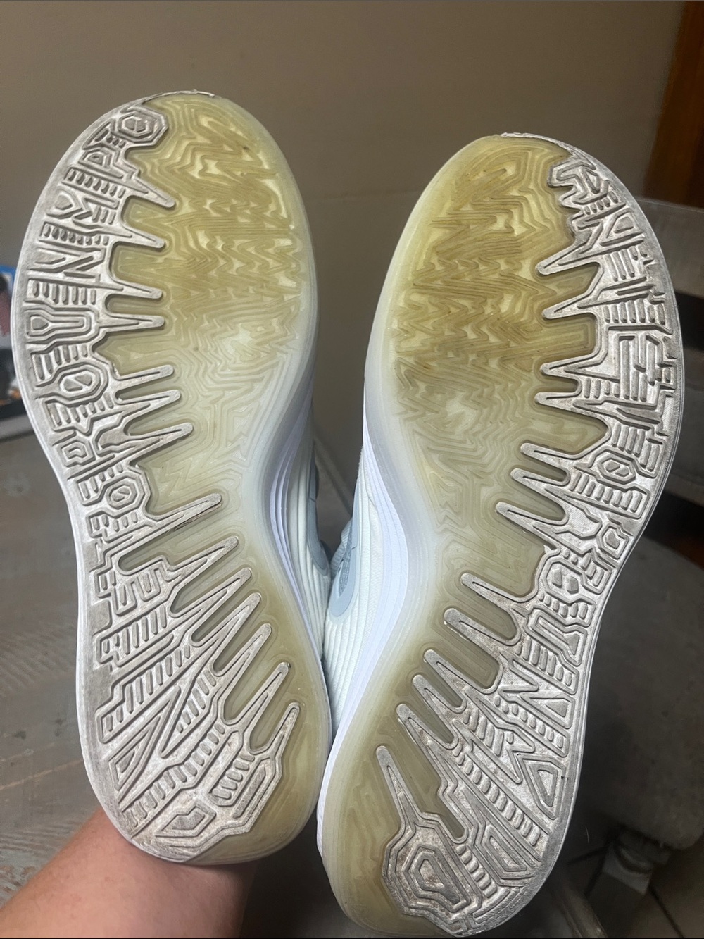 Nike Giannis Freak 7’s womens size 9 Gray Sculpted sneakers volleyball 🏐sneakers - Picture 9 of 9